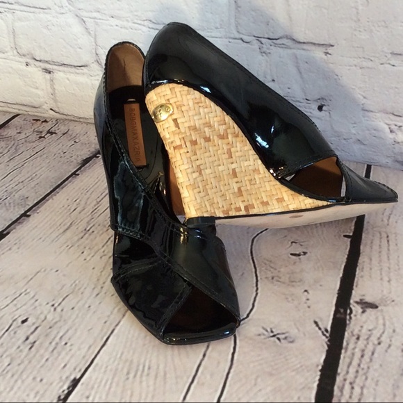 BCBGMaxAzria Shoes - BCBGMaxAzria Wedge Sandals Women’s Sz 7.5 Leather